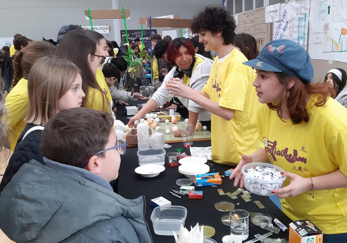 Un des stands de la feria de la science