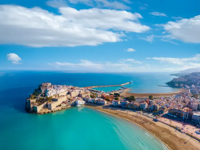 Panorama de Peñíscola et plages du centre-ville