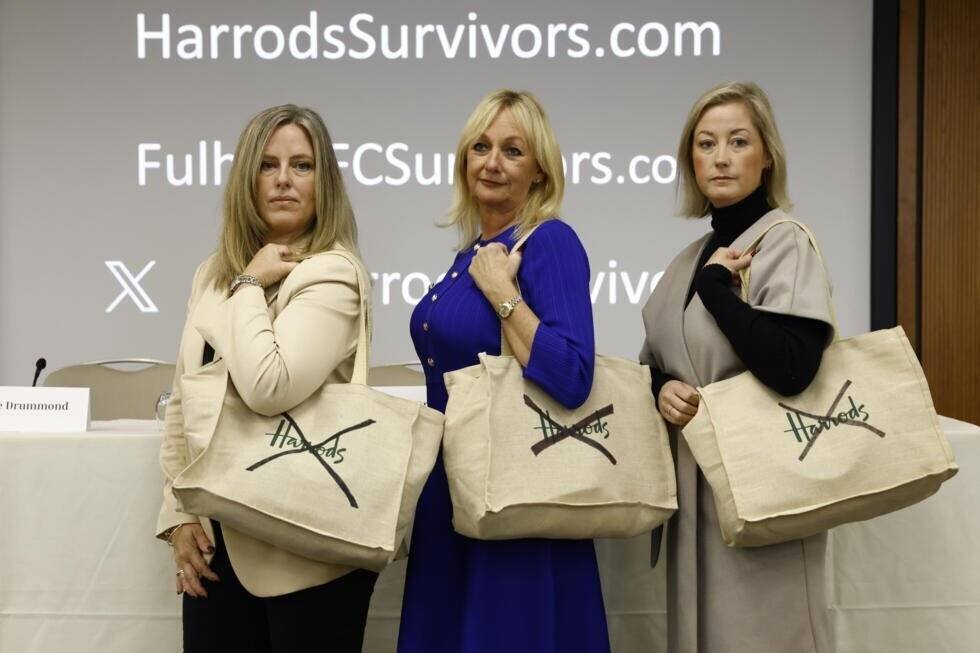 Trois des victimes présumées de Mohamed Al-Fayed lors d'une conférence de presse à Londres le 31 octobre 2024