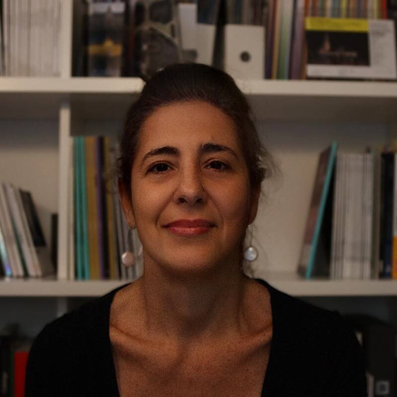 Illumino le città perché è di notte che mostrano il loro vero volto