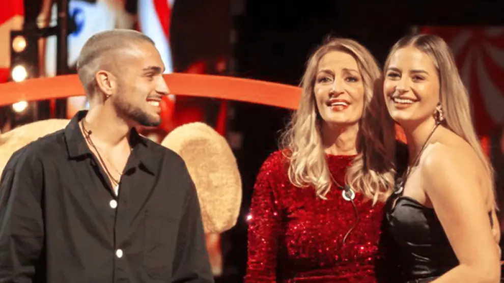 María José Galera, Laura Galera et Manu Vulcán