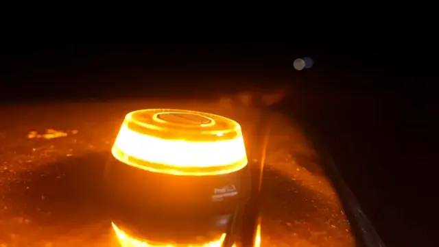 Vidéo explicative des fonctions des balises V-16 homologuées avec la DGT.