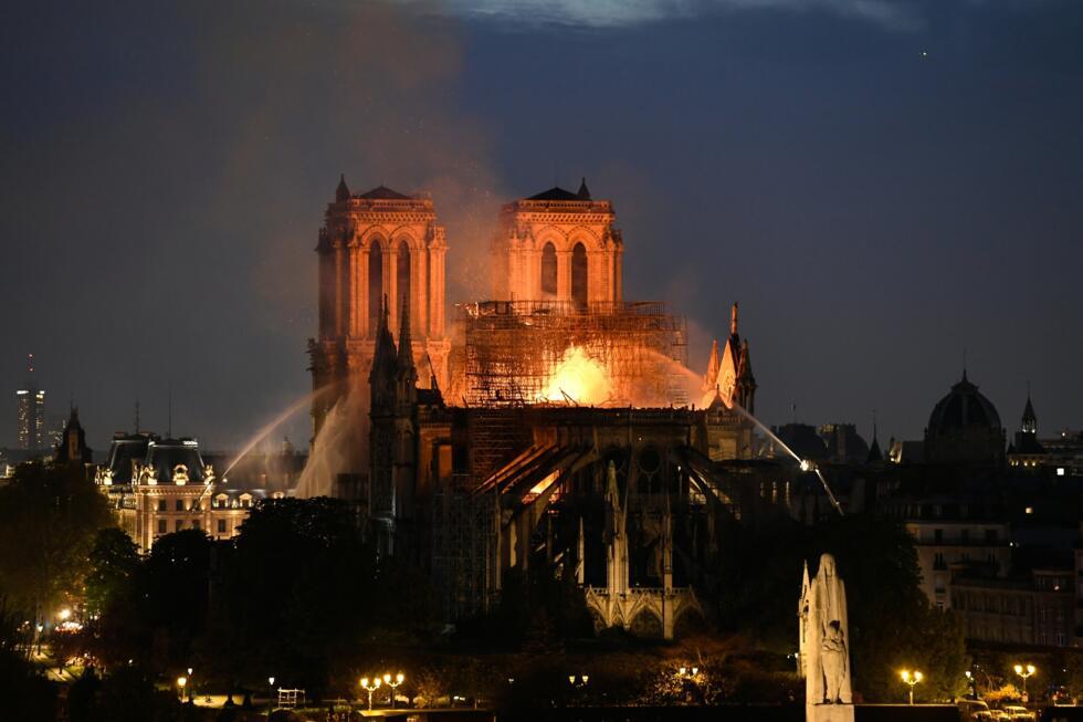 Incendie dévastateur sur la cathédrale gothique le 15 avril 2019