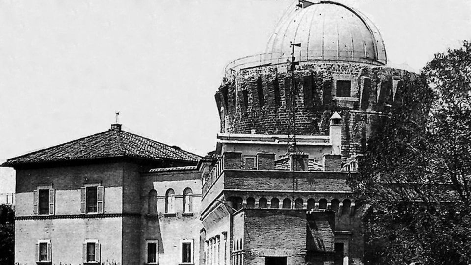 Observatoire du Vatican à Castel Gandolfo, déplacé à cause de la pollution lumineuse à Rome