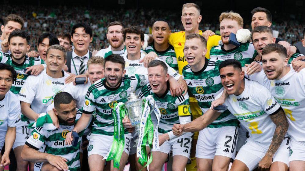 Celtic célèbre à Hampden Park
