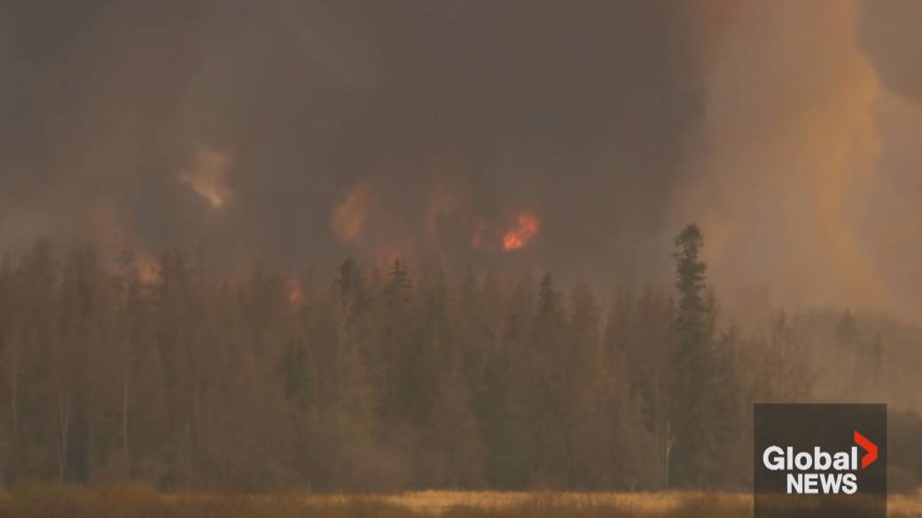 Préparation à la saison des feux de forêt en Alberta
