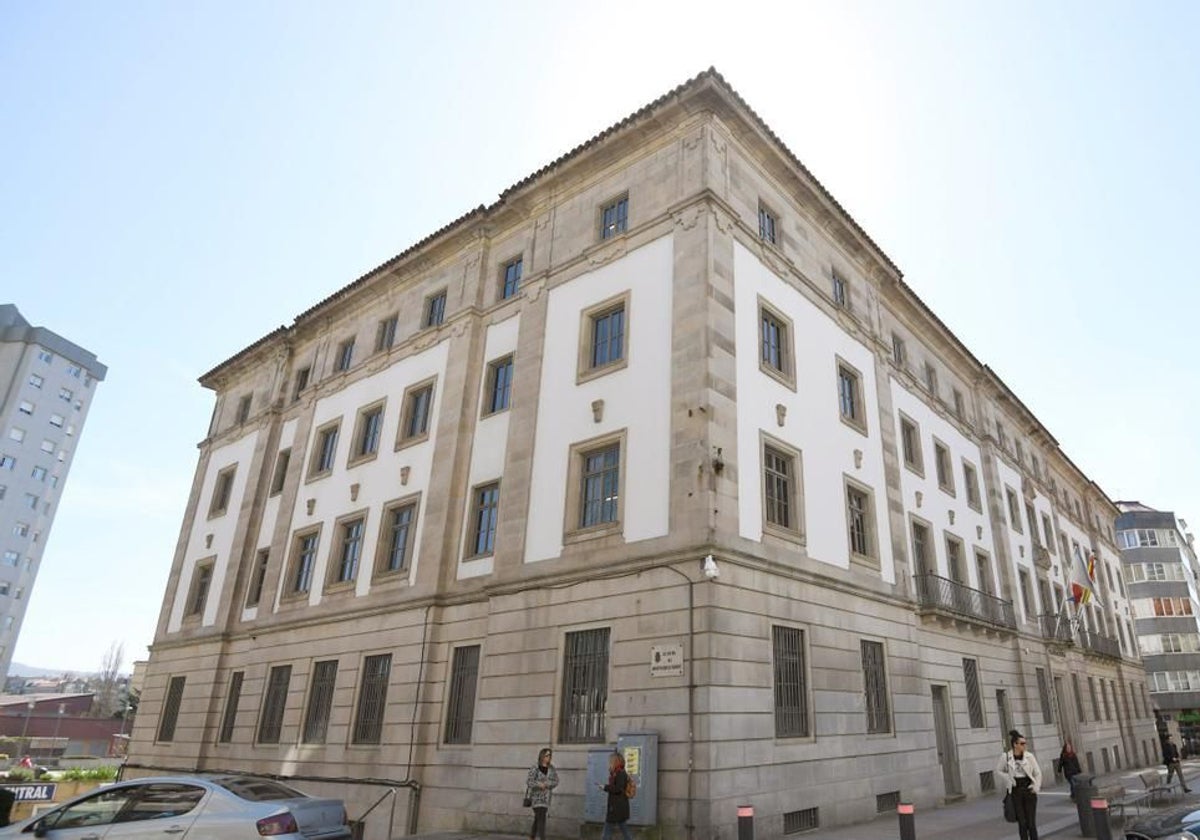 Extérieur de l'Audiencia provincial de Pontevedra