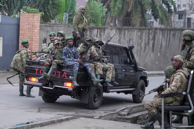 Des rebelles du M23 patrouillent dans les rues de Goma, en République démocratique du Congo, le 29 janvier 2025.