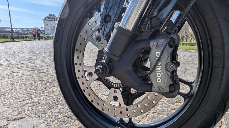 Freins Brembo du Niu RQi Sport
