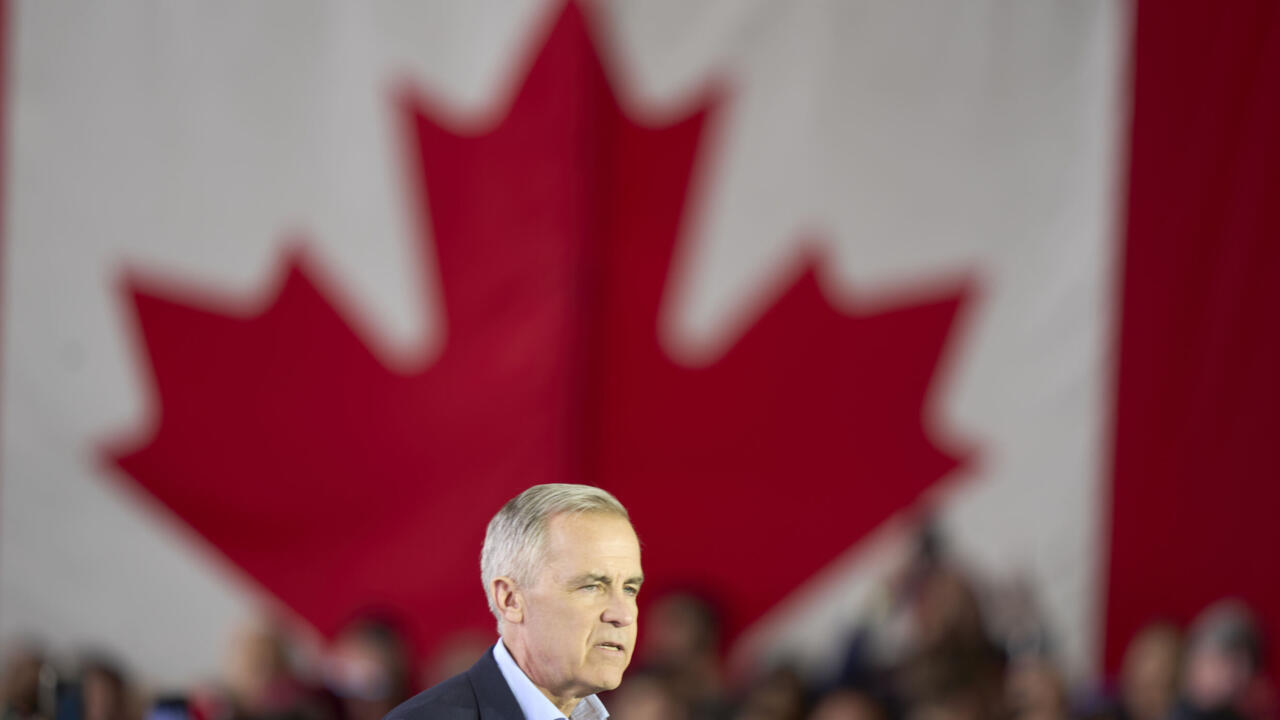 Le Premier ministre canadien et candidat libéral, Mark Carney, à Mississauga en Ontario, lors d'un meeting le 26 avril 2025