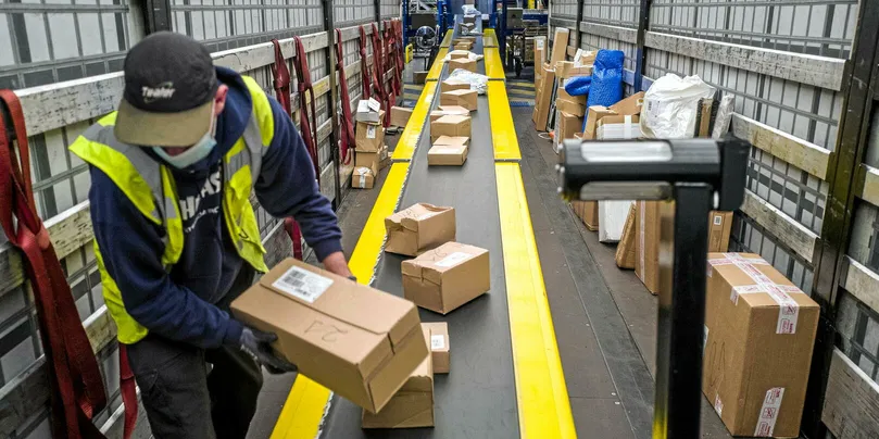 En France, près de 800 millions de colis d’une valeur inférieure à 150 euros ont été livrés l’an dernier. (Illustration)