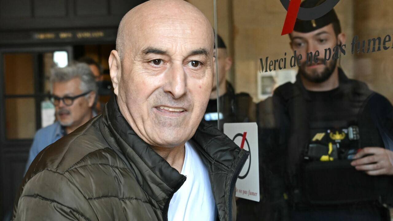 Yunice Abbas, l'un des deux accusés du braquage de Kim Kardashian devant la cour d’assises de Paris le 28 avril 2025