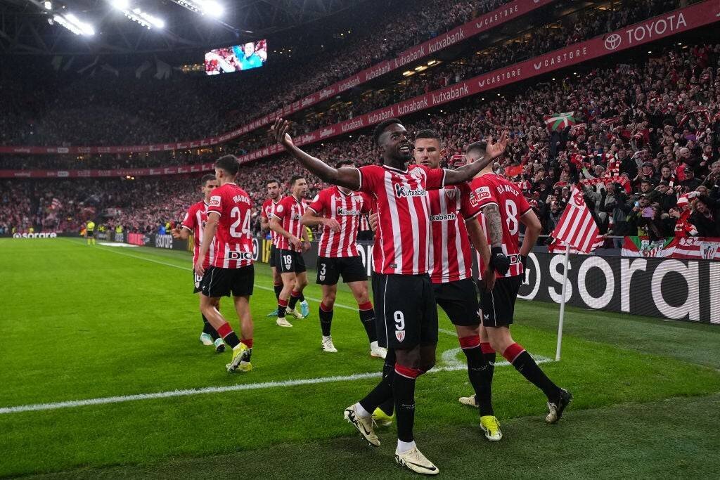 Inaki Williams aux côtés de son frère Nico dans l'équipe de l'Athletic