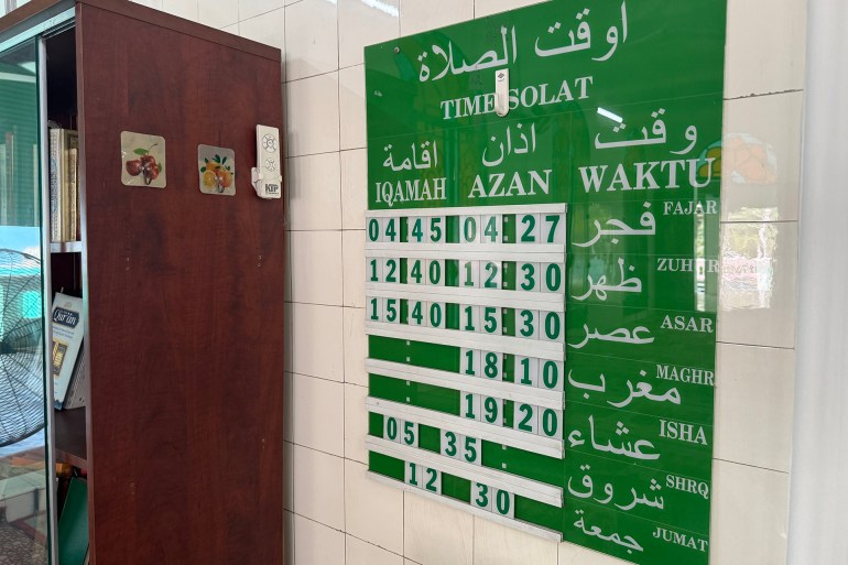 Horaires des cinq prières et du vendredi à la Mosquée des Musulmans