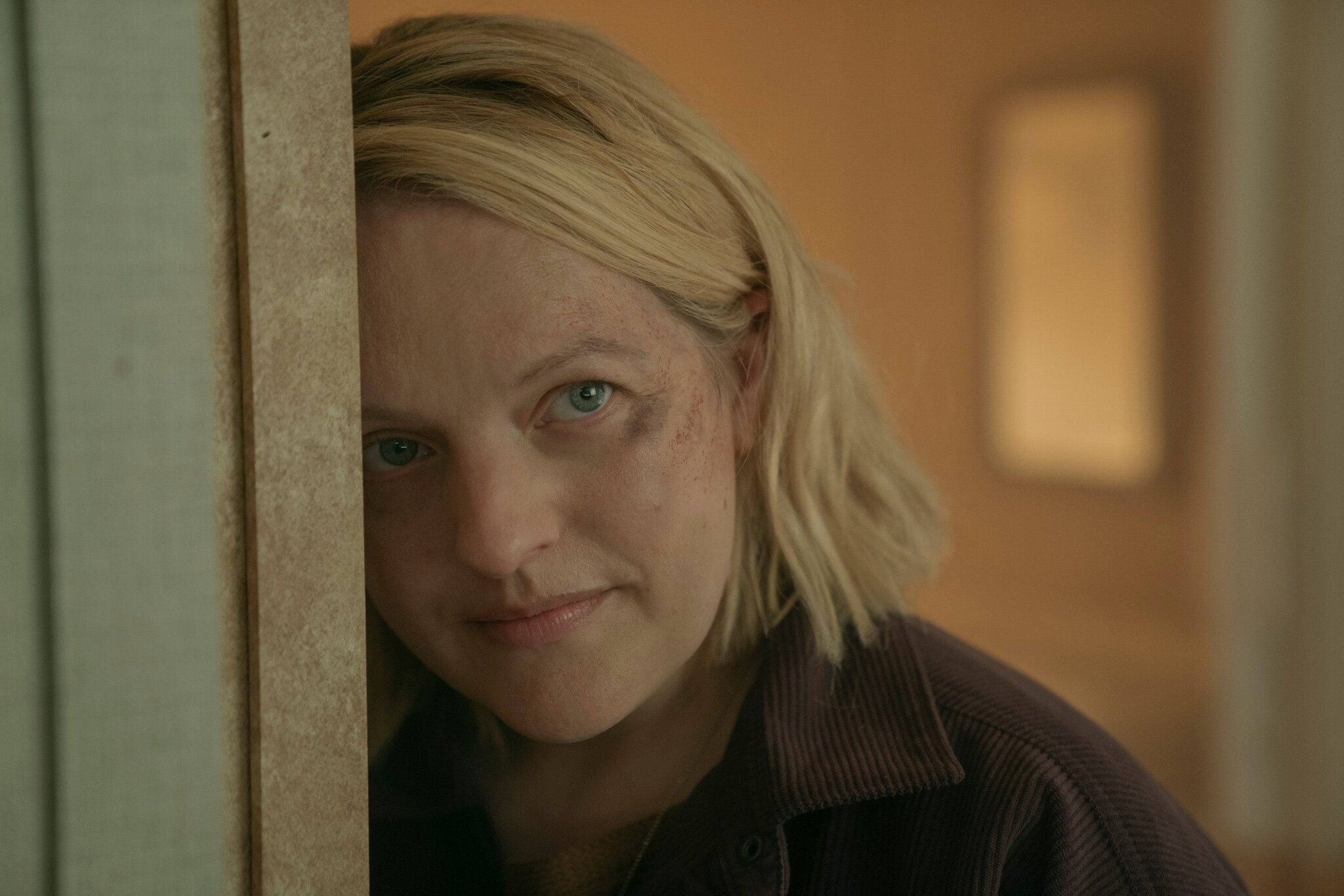 Elisabeth Moss dans le rôle de June dans The Handmaid’s Tale