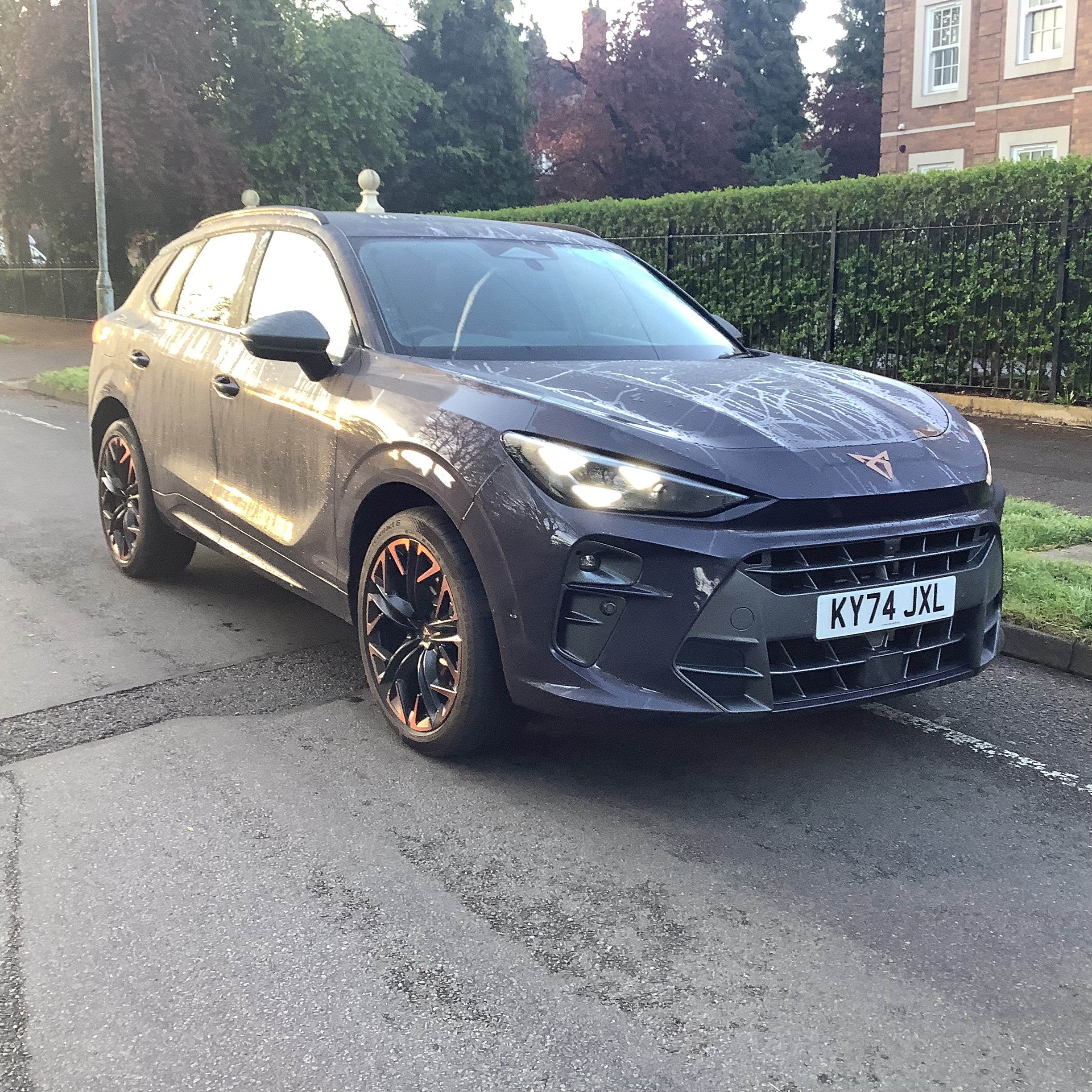 Cupra Terramar se démarquant du look crossover générique