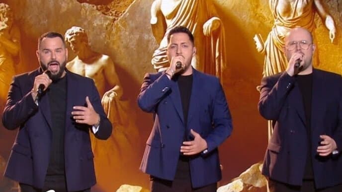 Le trio lyrique Il Cello, sur le plateau de The Voice.