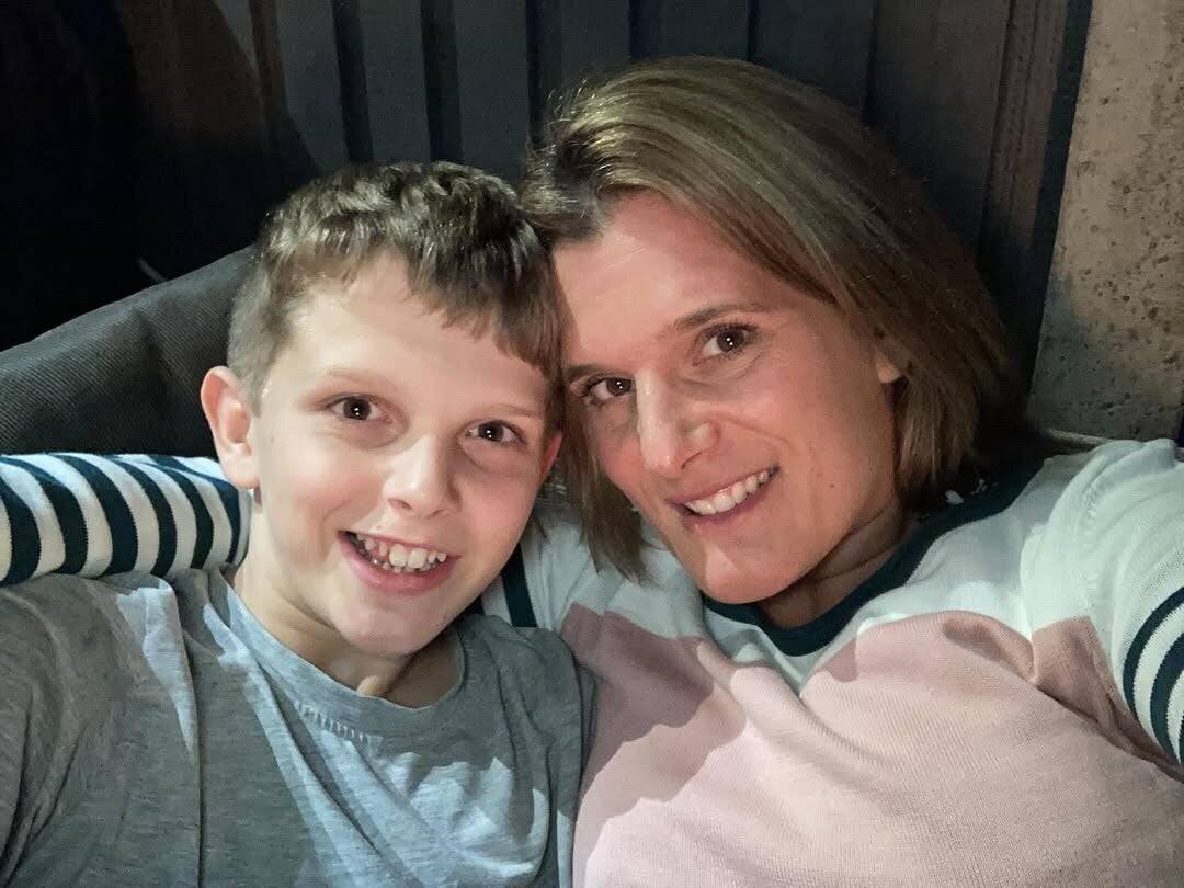 Jools Sweeney découvert inconscient dans sa chambre en avril 2022