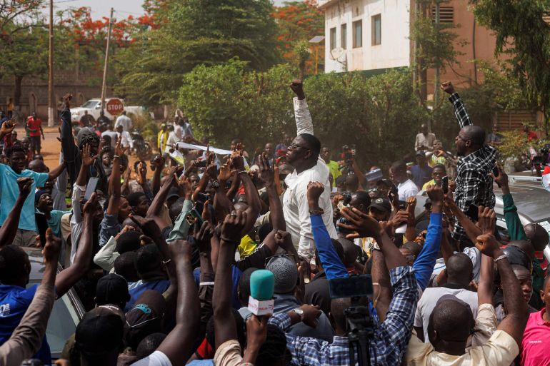 Manifestations à Bamako demandant le départ des militaires