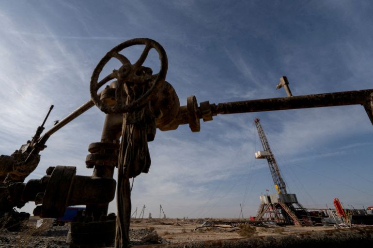 Une plateforme de forage pétrolier dans la région de Mangystau, Kazakhstan, novembre 2023.