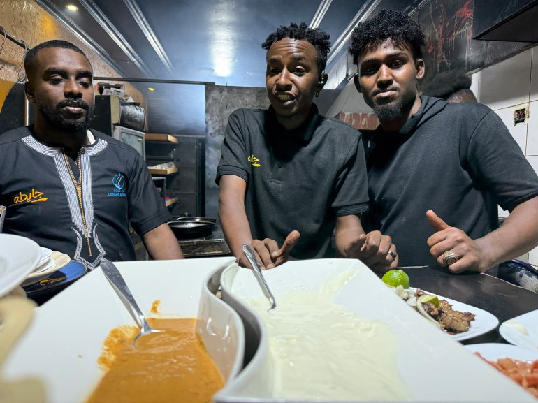 Jeunes ayant fondé un restaurant à Nairobi