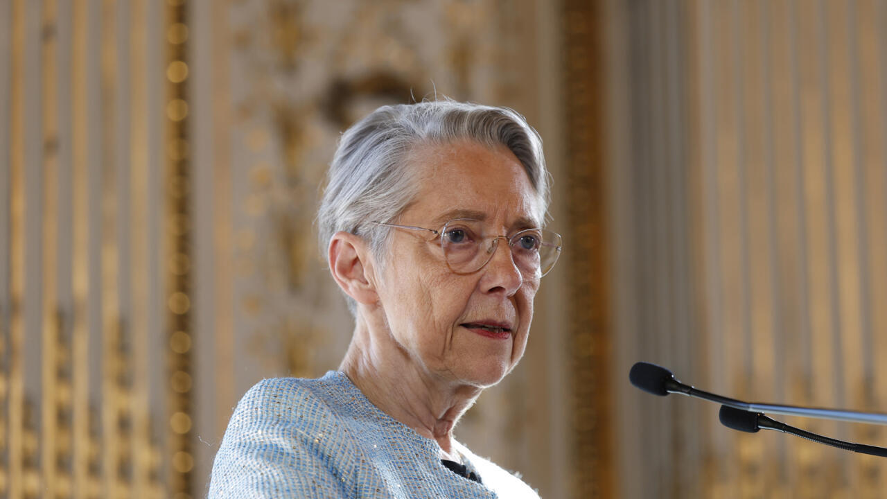 La ministre de l'Education nationale Elisabeth Borne le 28 avril 2025, à Paris