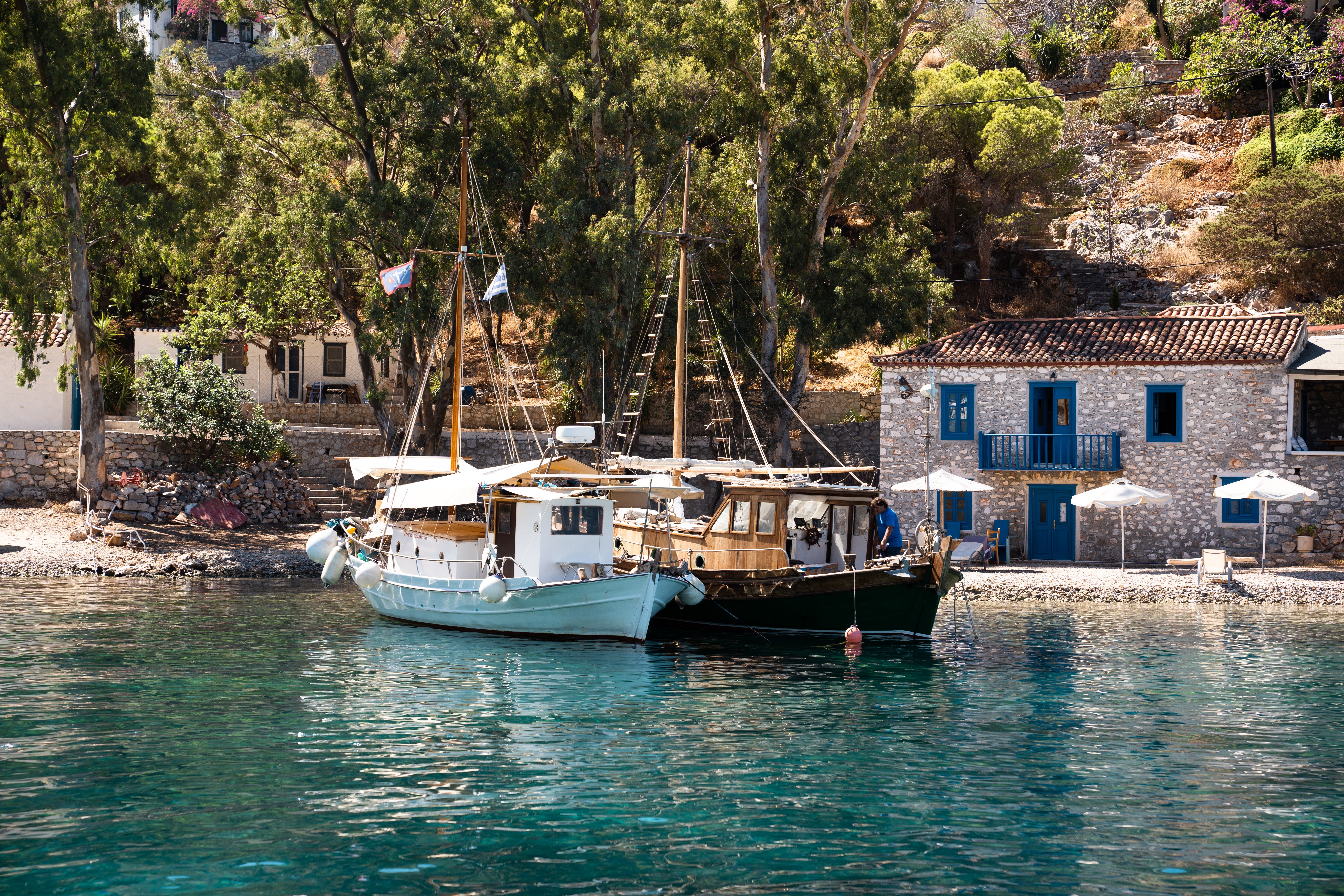 Découverte des criques et plages d'Hydra en bateau