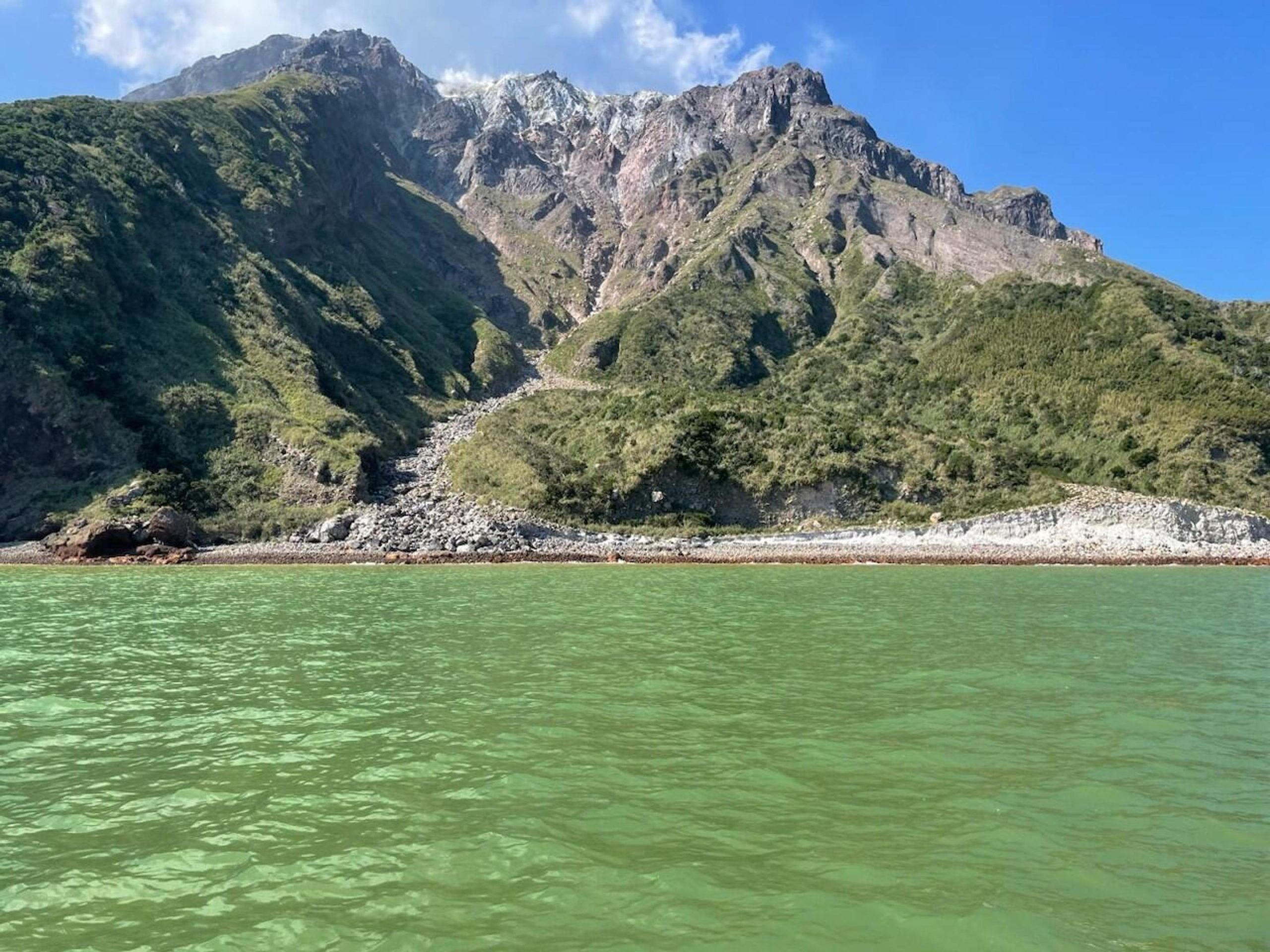 L'île d'Iwo dans l'archipel de Satsunan, Kyushu, en 2023