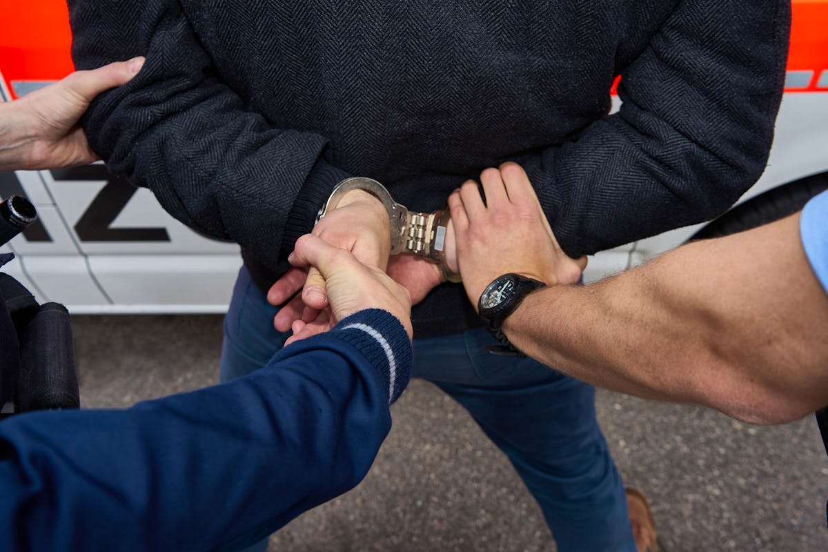 La police cantonale de Fribourg arrête sept faux policiers après 14 signalements en dix jours