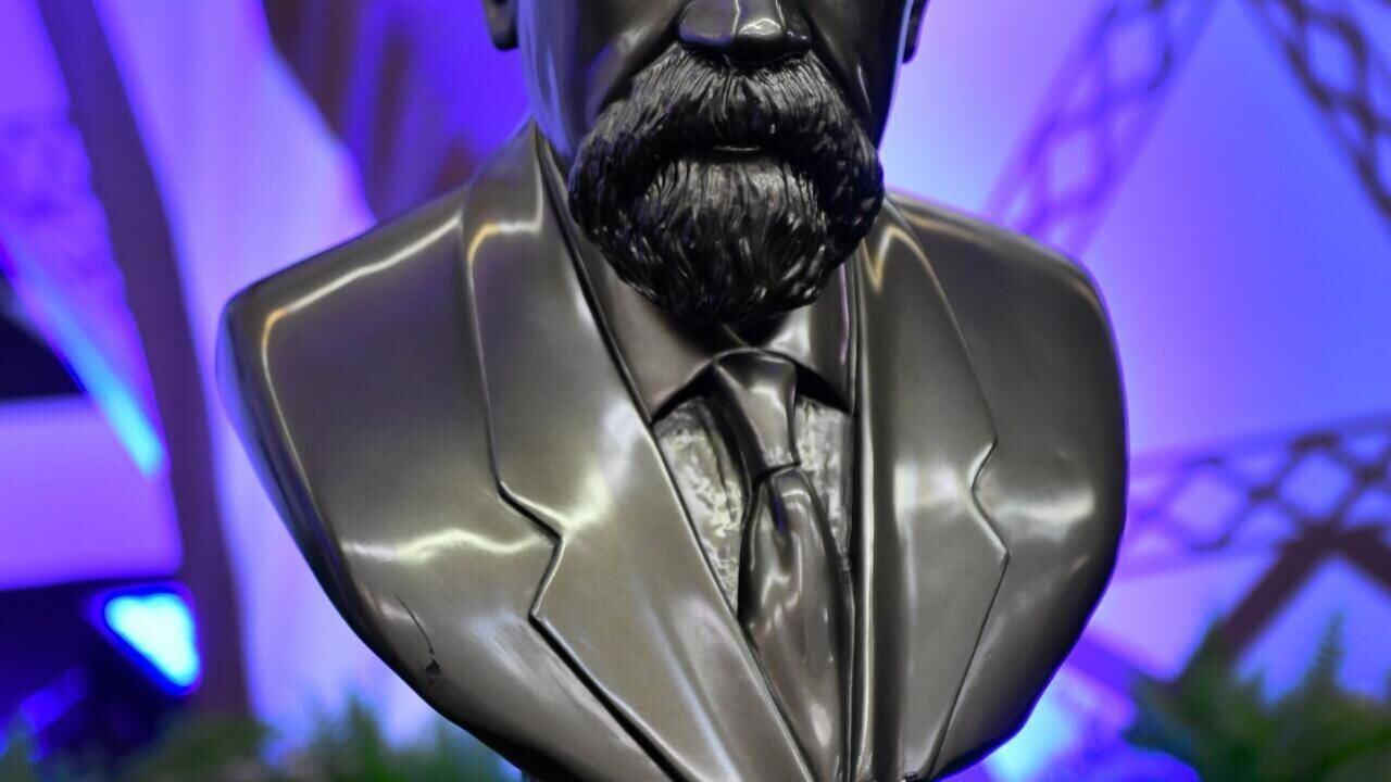 Le buste de Louis Lépine, lors du Concours Lépine, le 3 mai 2018 à Paris