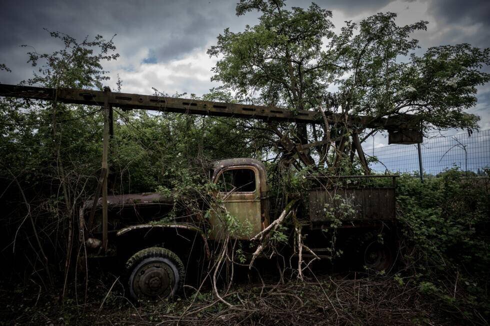 Une épave de véhicule américain de la Seconde guerre mondiale, La Sône, le 8 mai 2025