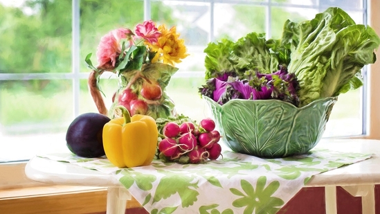 Ces 8 aliments ou herbes cultivés à la maison pourraient faire plus pour votre intestin que la plupart des probiotiques.