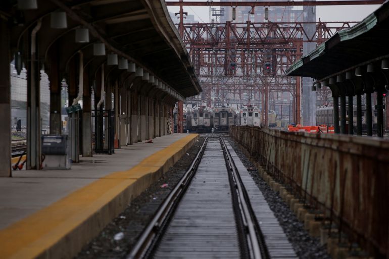 Trains arrêtés à la gare de Hoboken durant la grève des transports au New Jersey