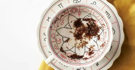 Marc de café et tasséographie