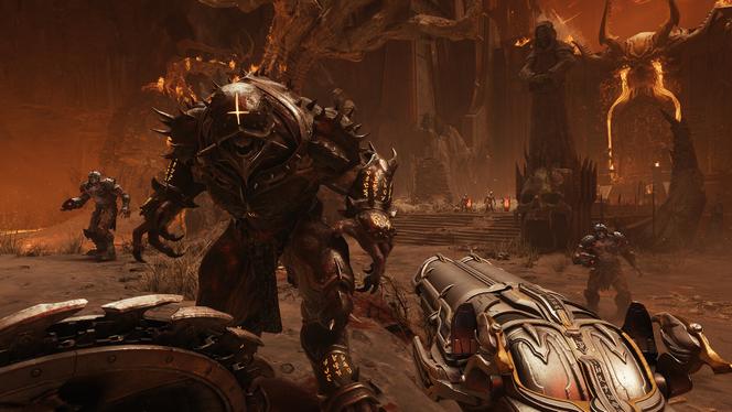 Le bouclier-tronçonneuse, que l’on aperçoit ici en bas à gauche, est l’un des ajouts les plus marquants de « Doom : The Dark Ages ».
