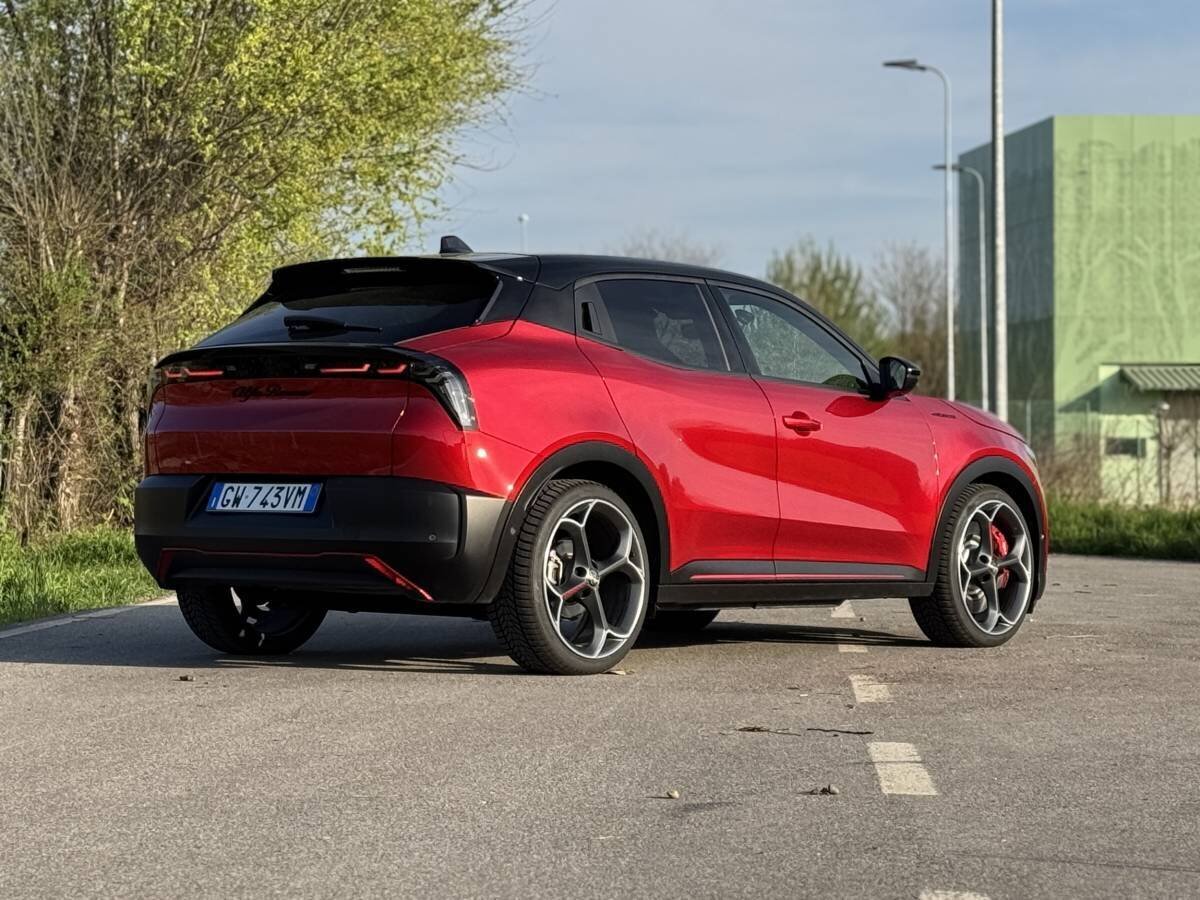 Alfa Romeo Junior Veloce: crossover sportif électrique de 280 CV