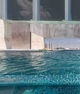 Terrasse panoramique du penthouse à Madrid