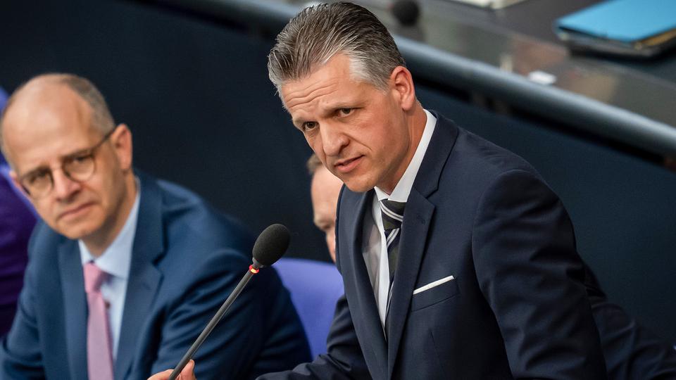 Thorsten Frei lors de la séance au Bundestag
