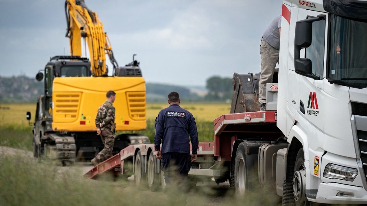 Chantier du cimetière d'Émile Louis à Rouvray, Yonne