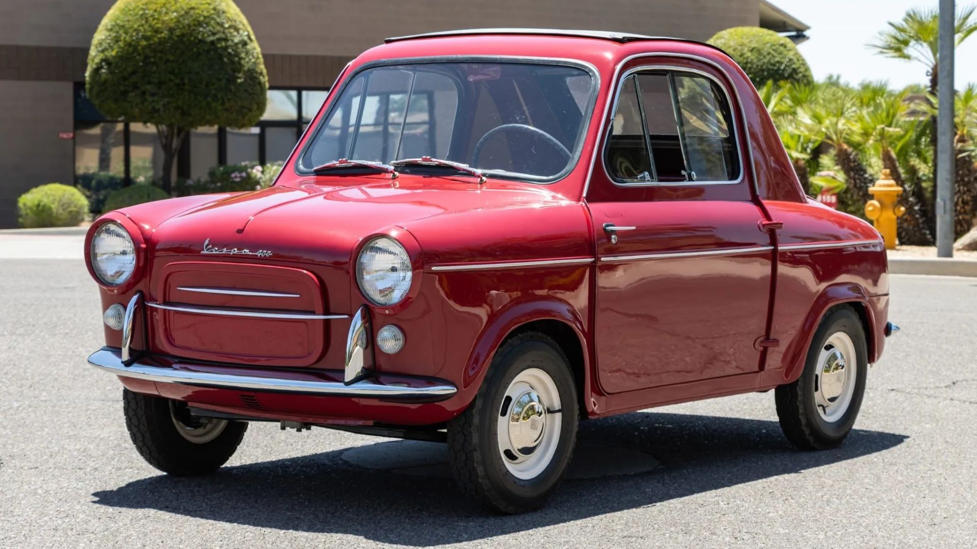 Vespa 400 rouge