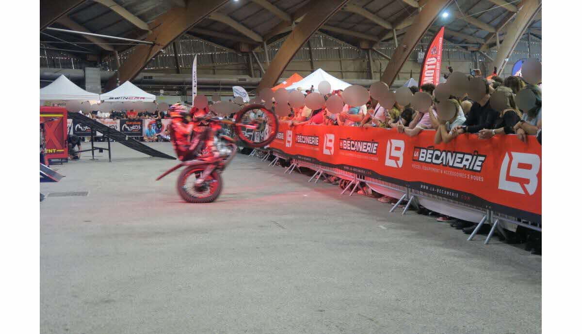 Un motard perd le contrôle lors du Sou'Papes Festival