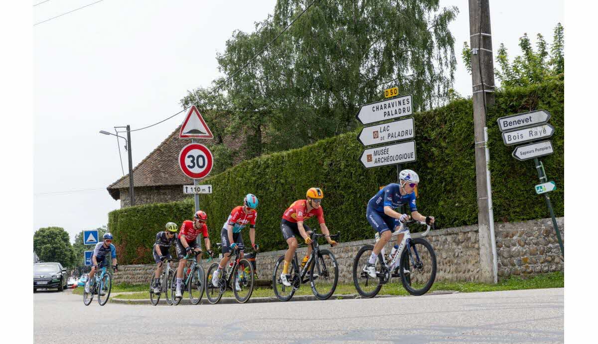 Cyclisme Critérium du Dauphiné - départ étape entre Domérat et Montluçon