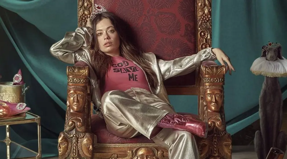 Anna Castillo dans 'Su Majestad'