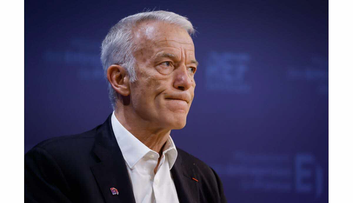 Le Medef maintient sa position sur l'âge de départ à 64 ans