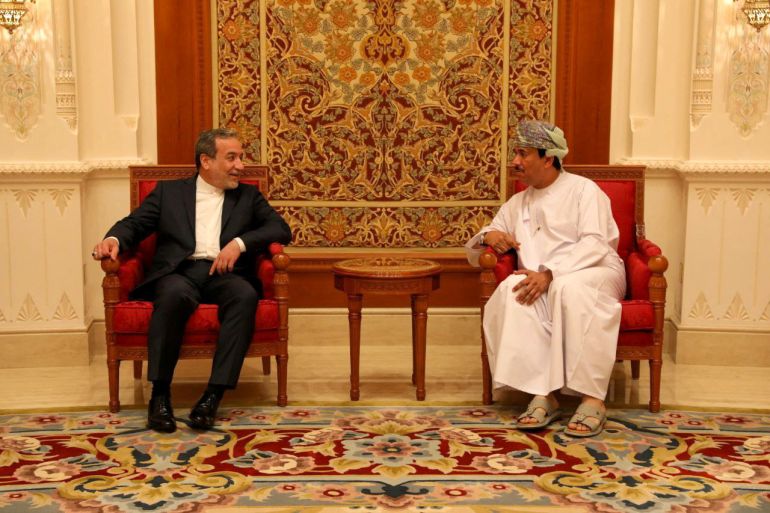 Le ministre iranien des affaires étrangères, Abbas Araghchi, en visite à Mascate