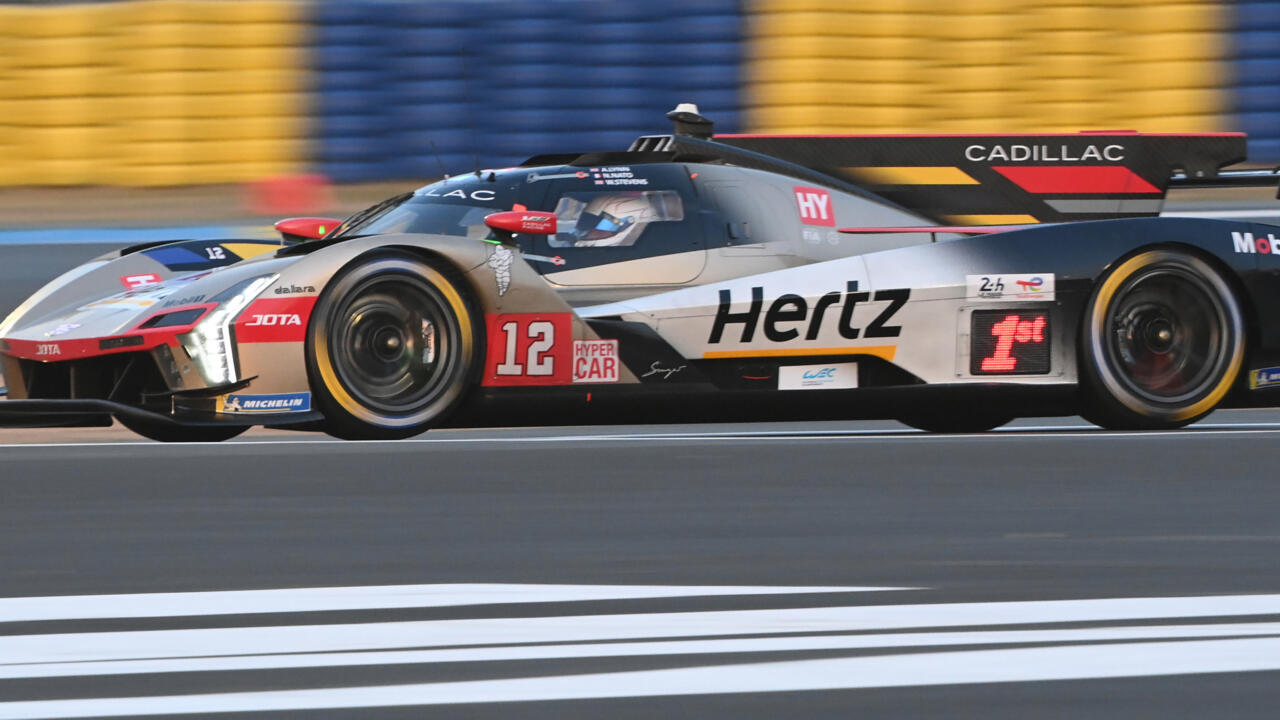 Le Britannique Alex Lynn de l'équipe Cadillac Hertz Team Jota remporte l'Hyperpole des 24h du Mans
