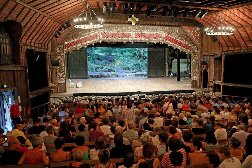 Représentation de L’école des femmes de Molière au Théâtre du Peuple à Bussang.