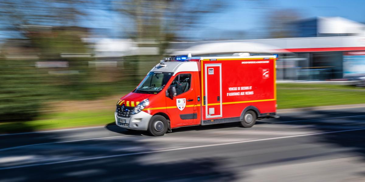 Homme immolé devant un centre commercial à Rennes