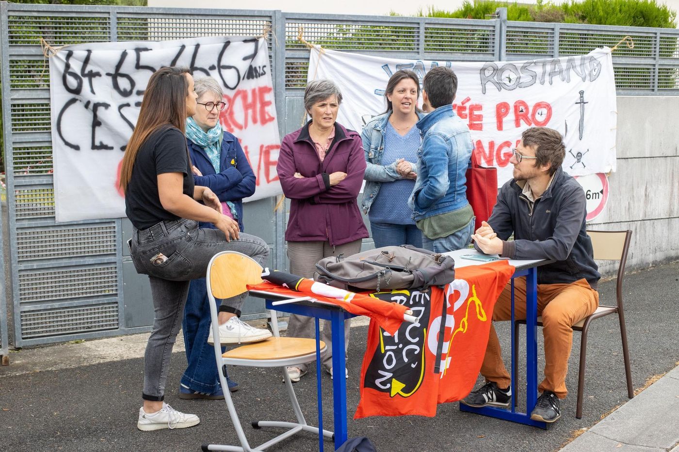Enseignants en retrait devant la situation violente au collège Pierre Bodet
