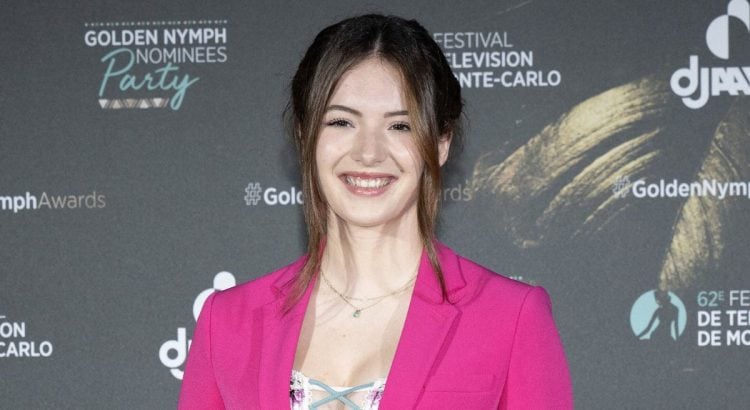 Elsa Bois quitte Danse avec les stars